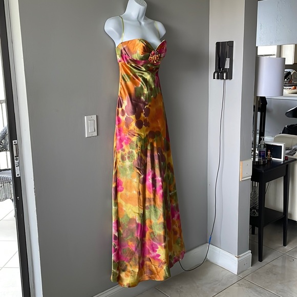 LONG DRESS - Picture 2 of 10